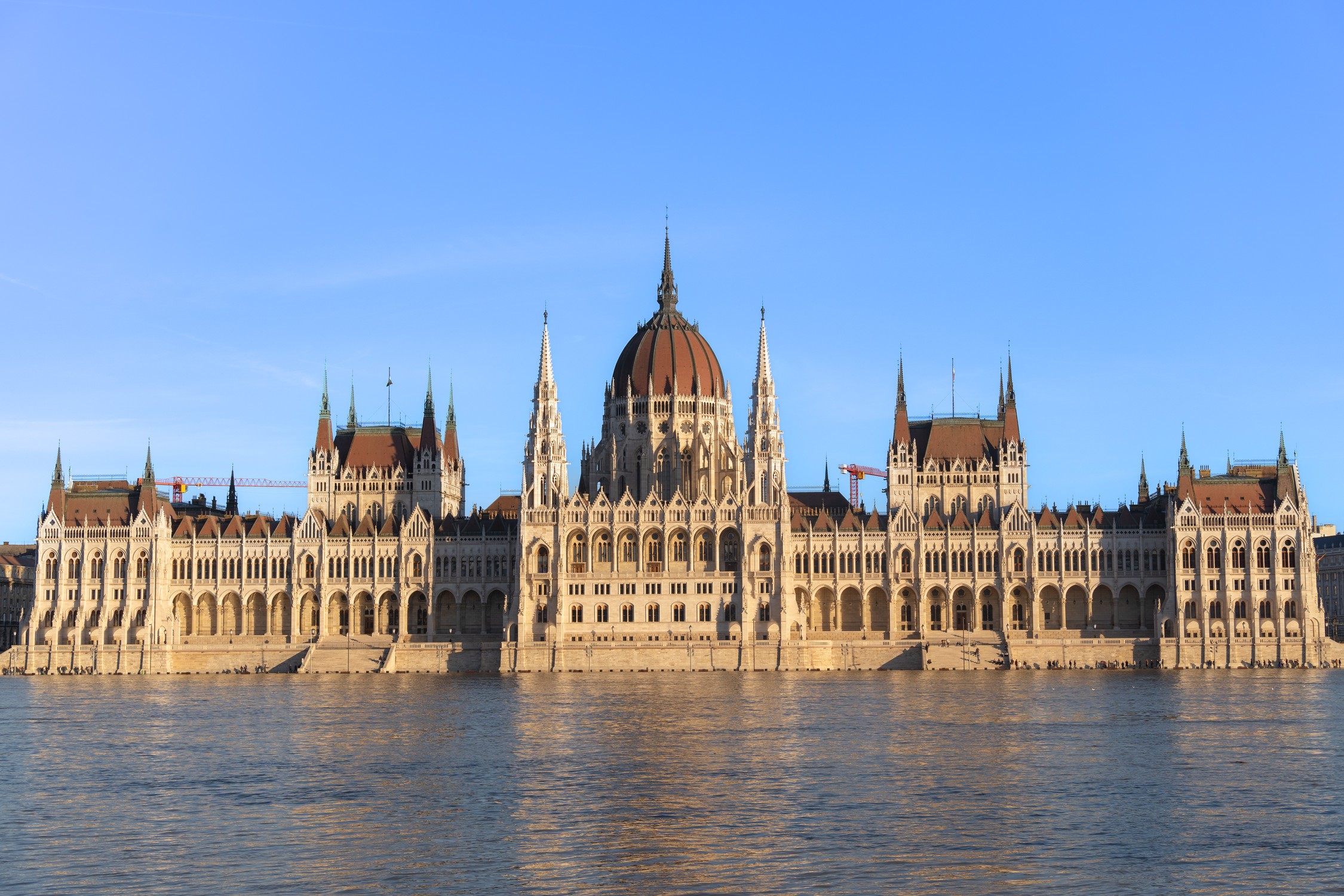 Hungarian Parliament (2)
